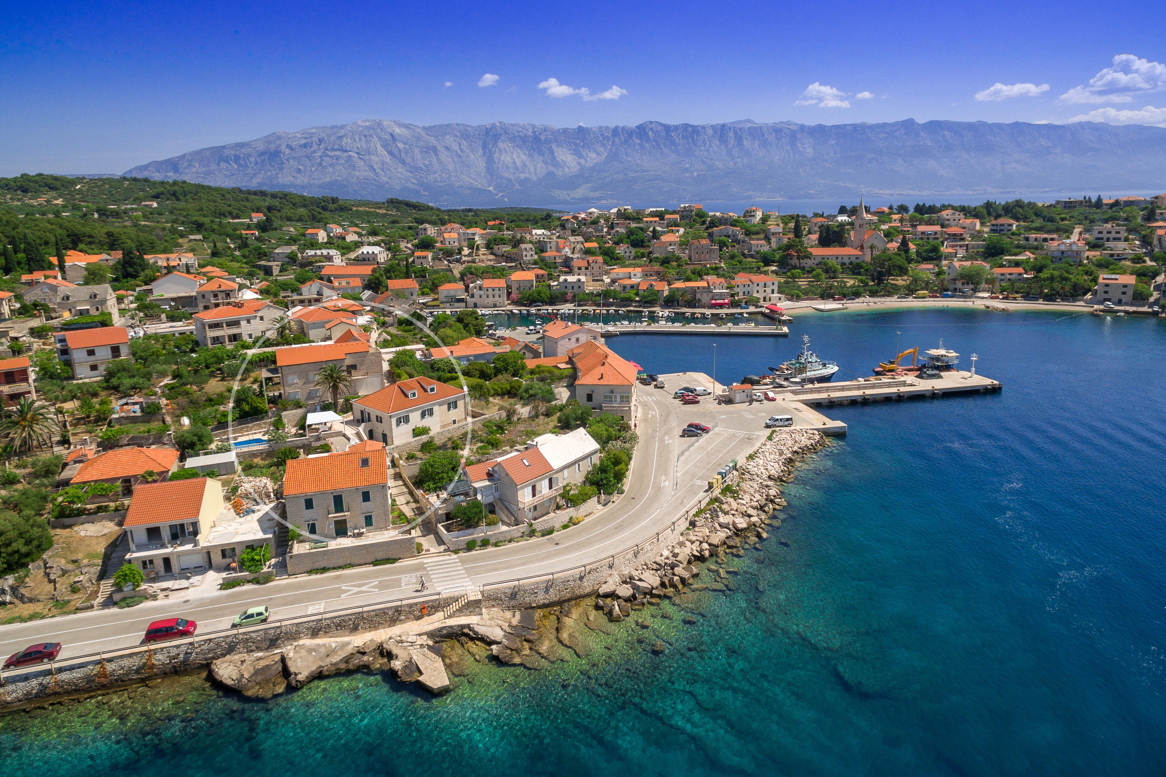 Your Family Oasis By The Sea Mir Vami, Heated Pool Sumartin