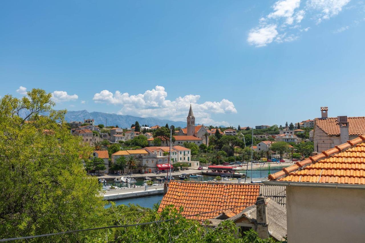 Your Family Oasis By The Sea Mir Vami, Heated Pool Vila Sumartin